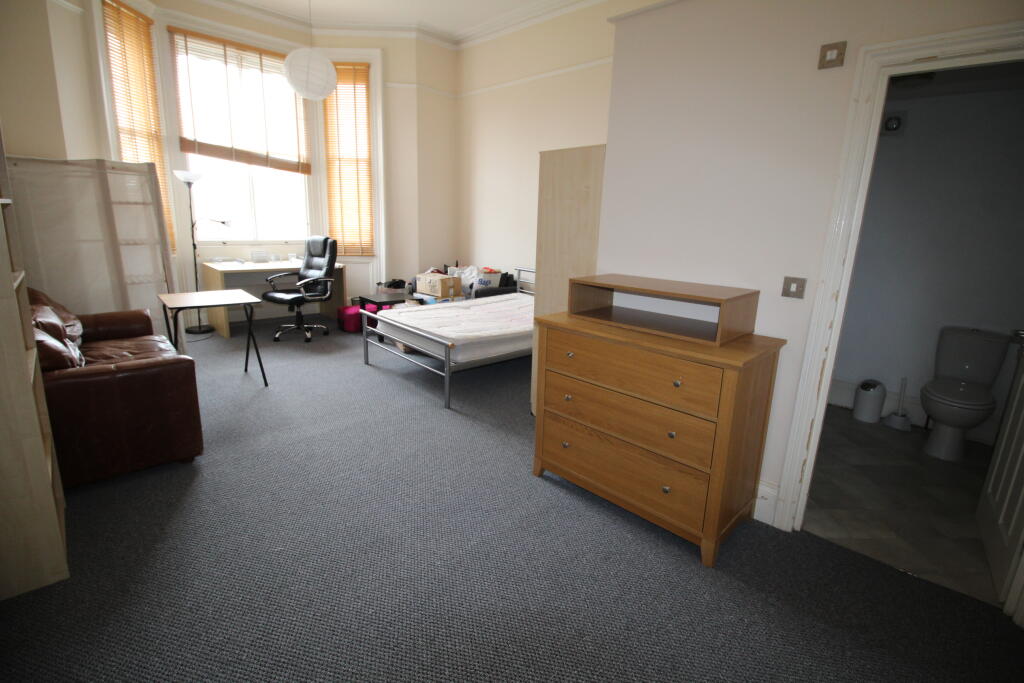Additional property image - ROOM 16, KENT HOUSE, CLARENDON PLACE, LEAMINGTON SPA