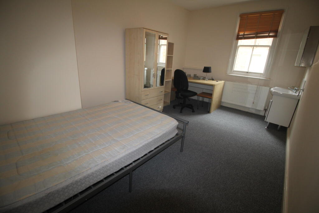 Additional property image - ROOM 20, KENT HOUSE, CLARENDON PLACE,