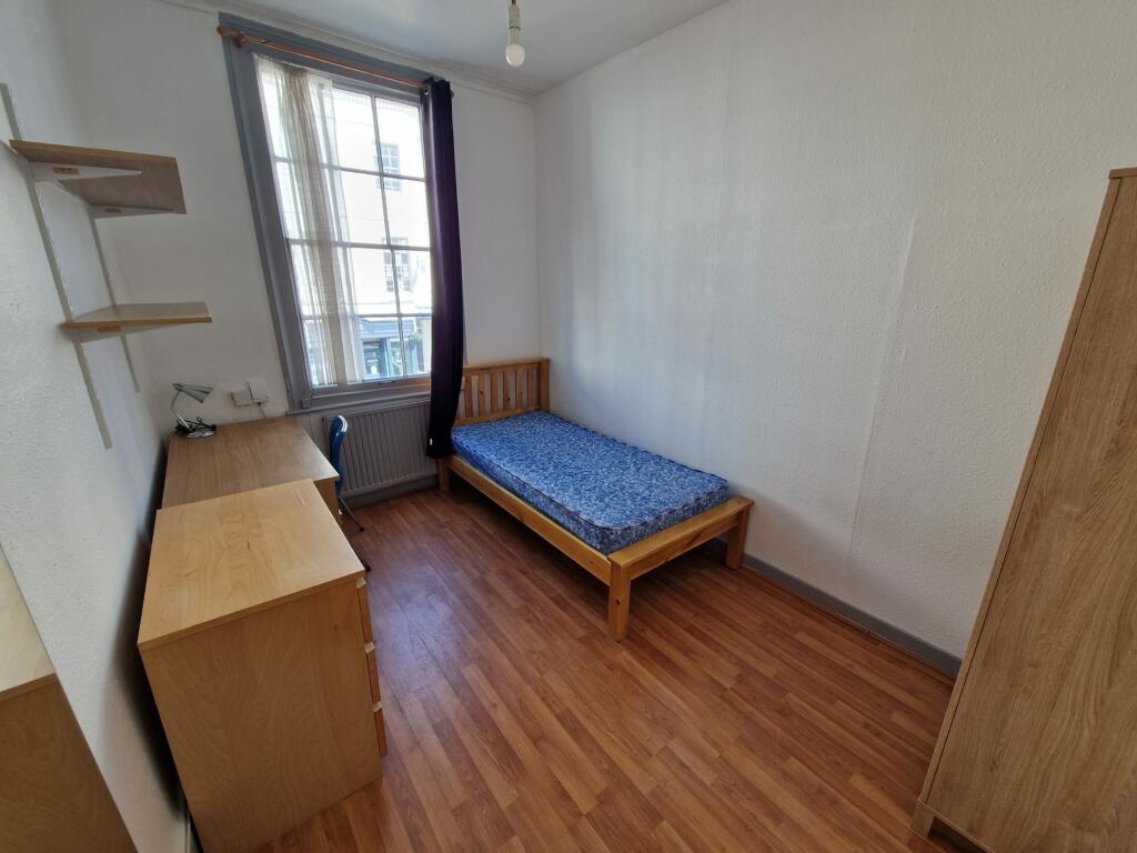 Additional property image - 94a Warwick Street, Leamington Spa