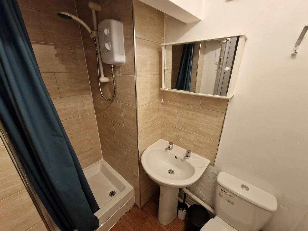 Additional property image - 94a Warwick Street, Leamington Spa