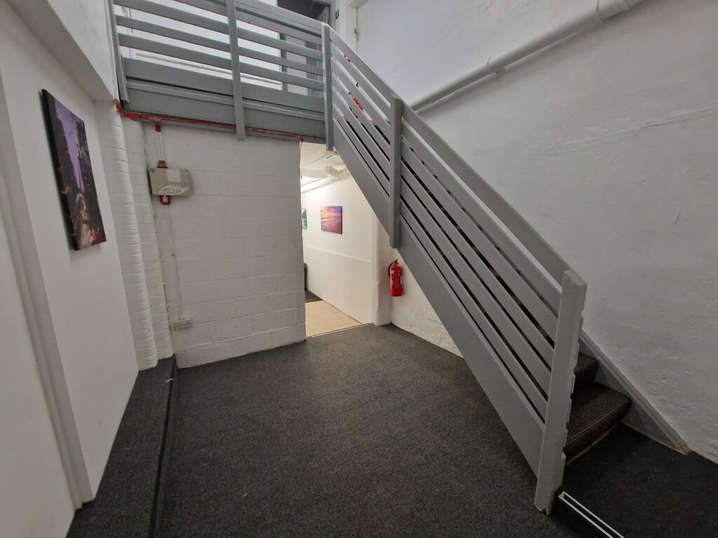 Additional property image - 94a Warwick Street, Leamington Spa