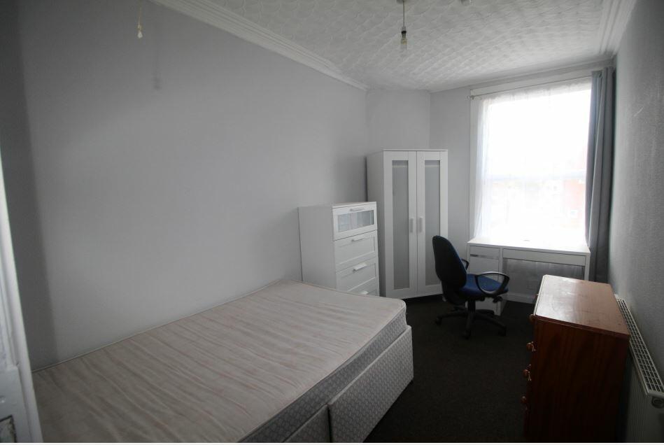 Additional property image - 111a Warwick Street, Leamington Spa