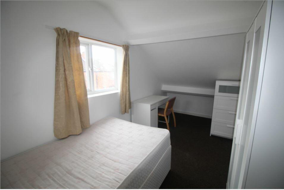 Additional property image - 111a Warwick Street, Leamington Spa