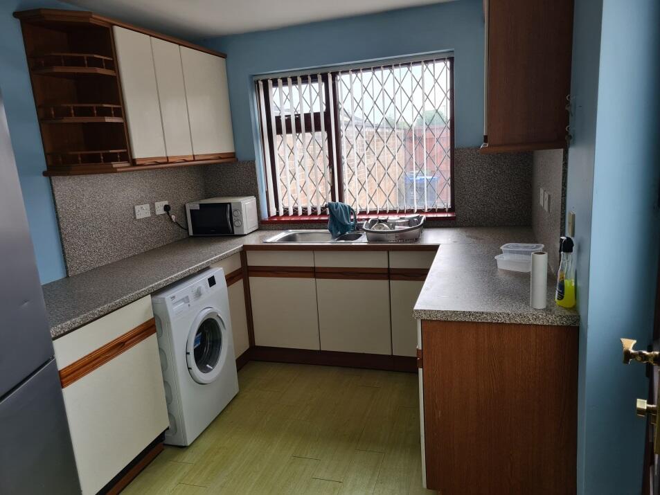 Additional property image - 1 St Anns Close, Leamington Spa