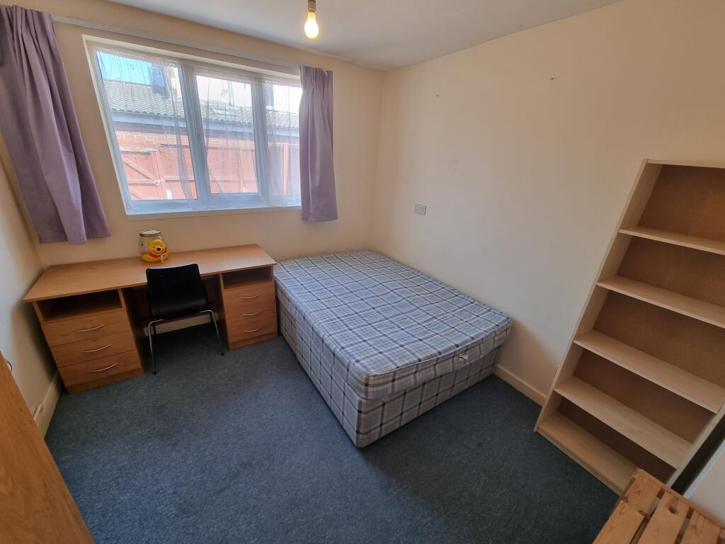 Additional property image - 25 Grosvenor Road, Leamington Spa