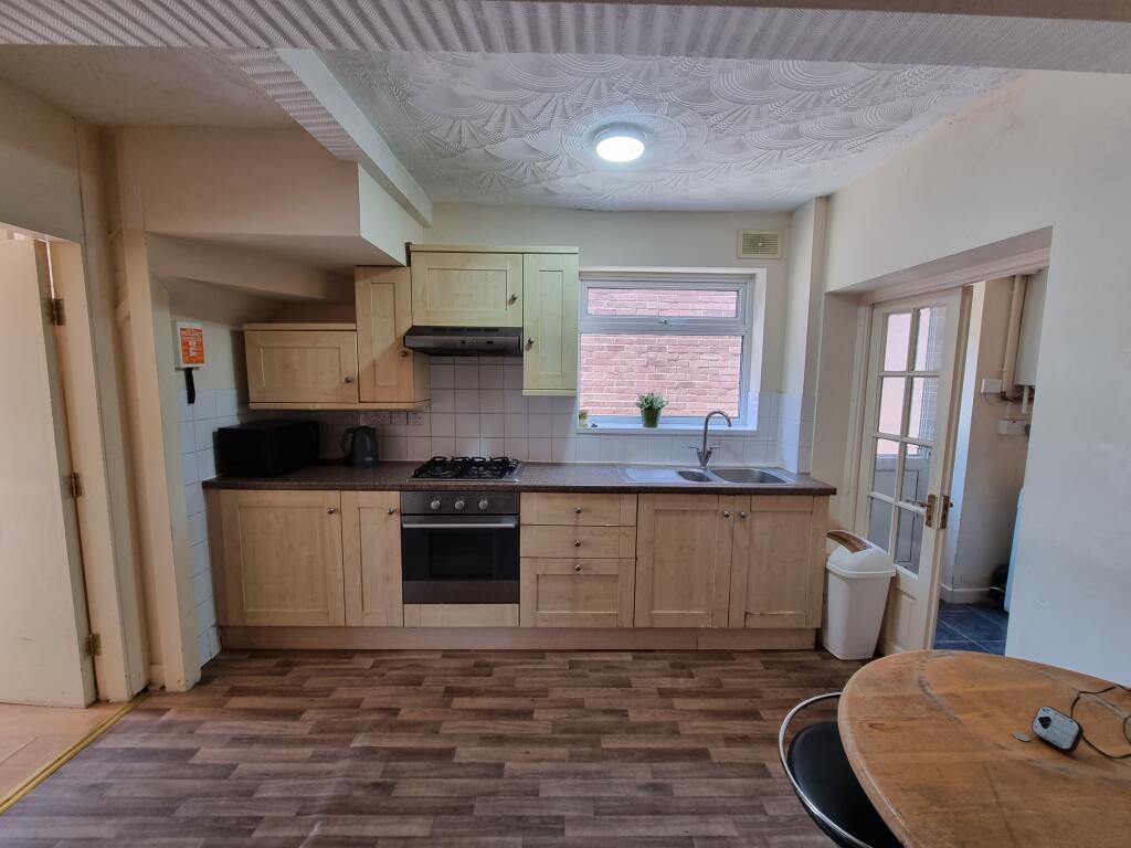 Additional property image - 25 Grosvenor Road, Leamington Spa