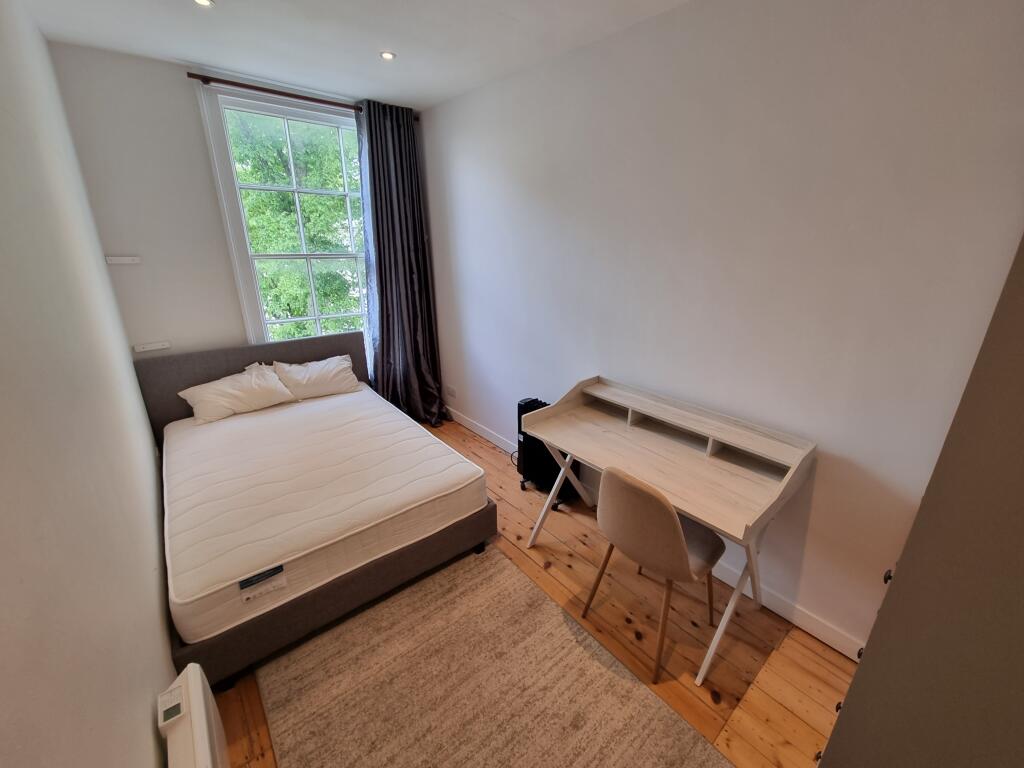 Additional property image - Flat 8, Birkland House, 37 Portland Street, Leamington Spa