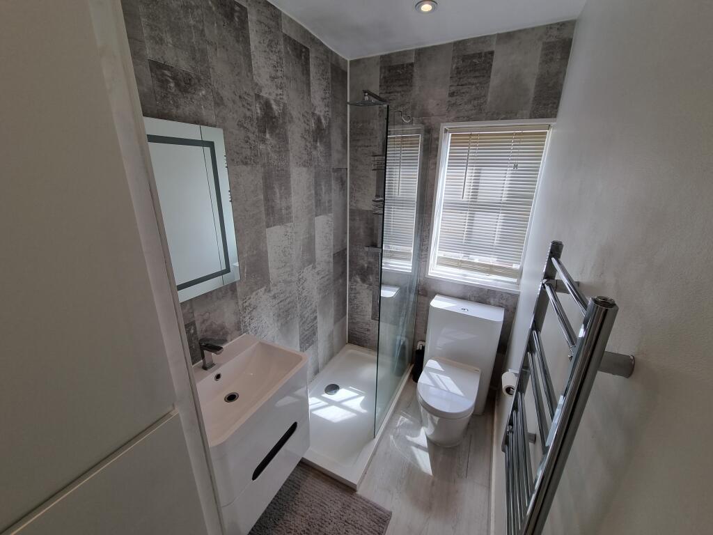 Additional property image - Flat 8, Birkland House, 37 Portland Street, Leamington Spa