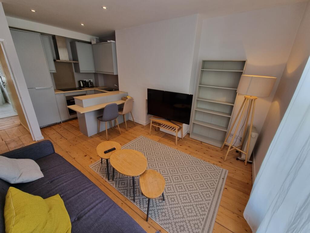 Additional property image - Flat 8, Birkland House, 37 Portland Street, Leamington Spa