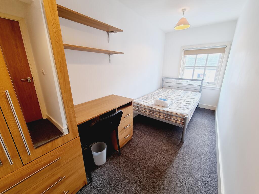 Additional property image - Flat 2, 131-135 Regent Street, Leamington Spa