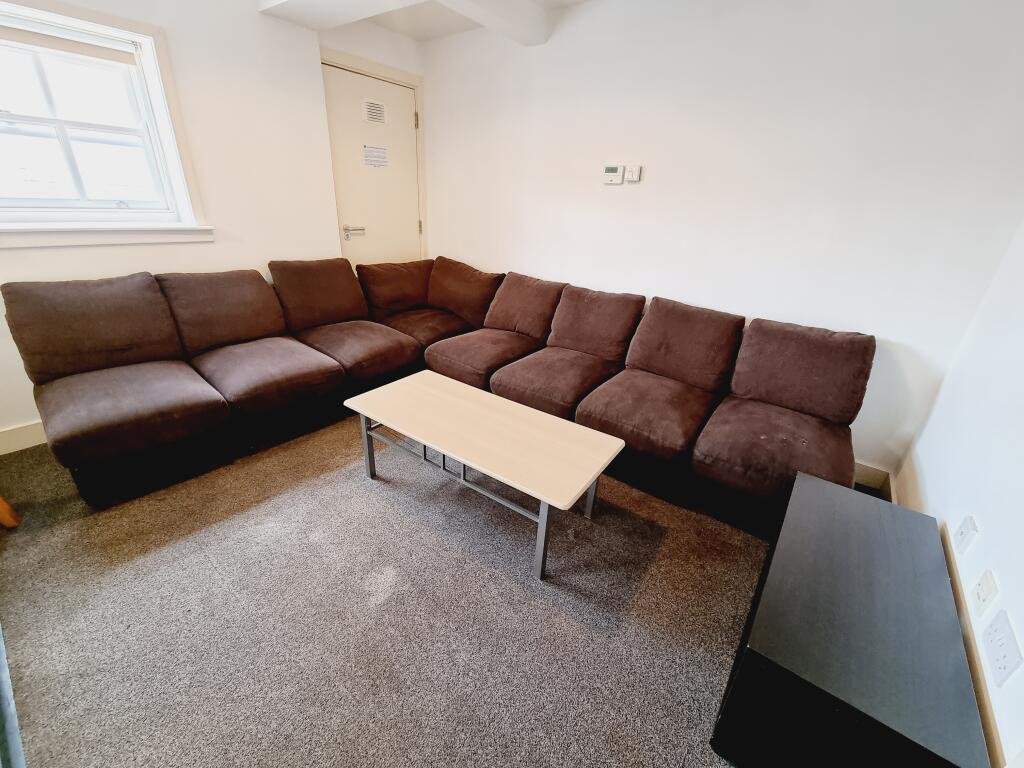 Additional property image - Flat 2, 131-135 Regent Street, Leamington Spa