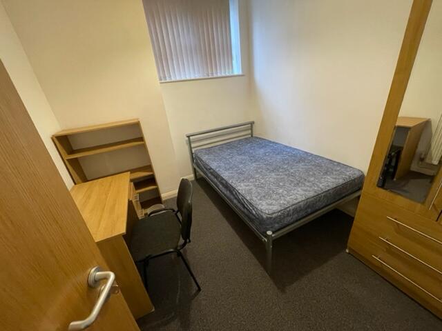 Property image - 39b Warwick Street