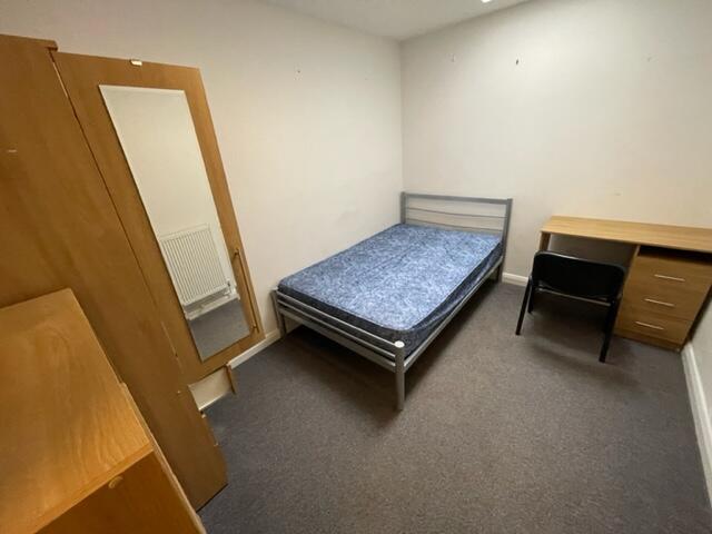 Additional property image - 39b Warwick Street