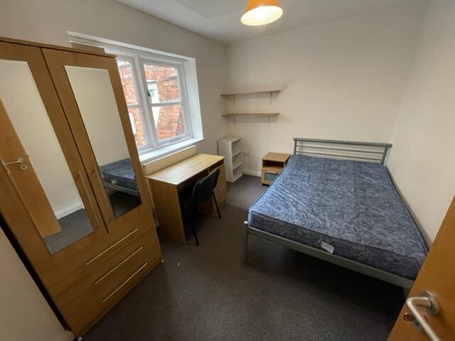 Additional property image - 39b Warwick Street