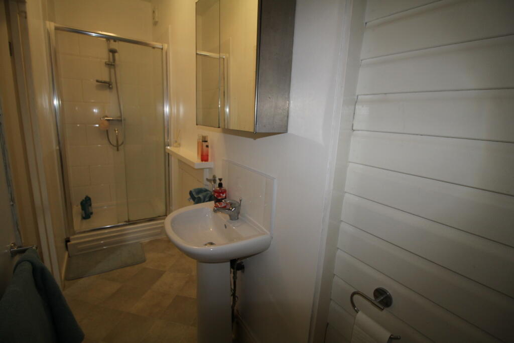 Additional property image - ROOM 18, KENT HOUSE, CLARENDON PLACE, LEAMINGTON SPA