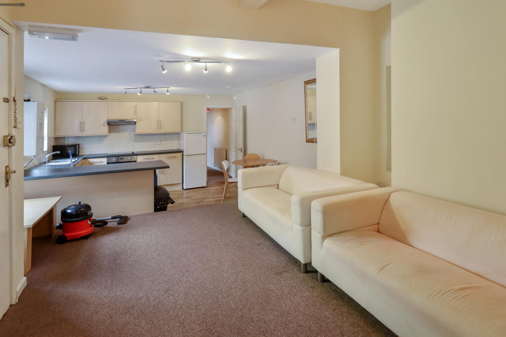 Additional property image - Flat 1, 21 Clemens Street, Leamington Spa