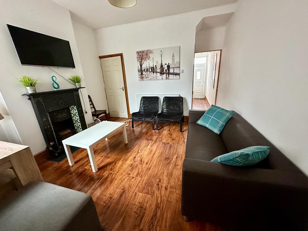 Main image of property: Sir Thomas Whites Road, Coventry, CV5 8DQ