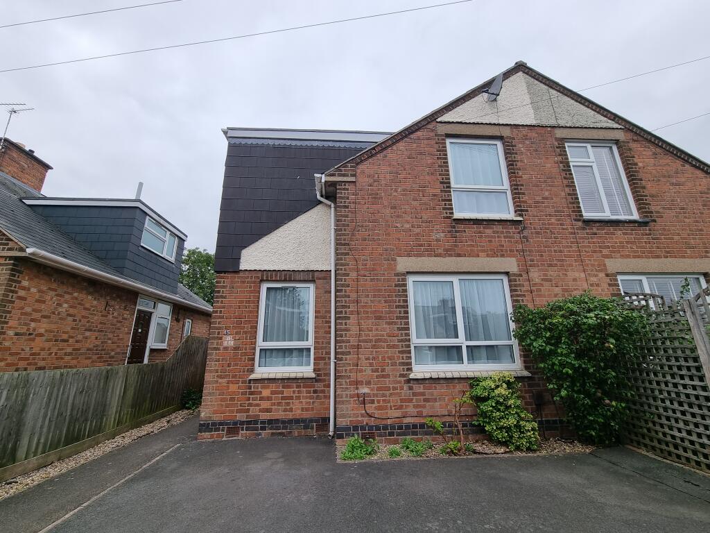 Main image of property: 45 Waverley Road, Leamington Spa