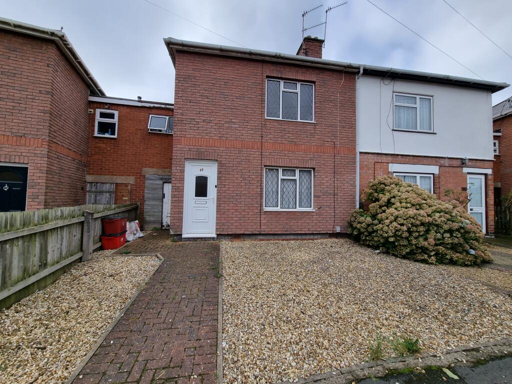 Main image of property: 49 Kennan Avenue, Leamington Spa