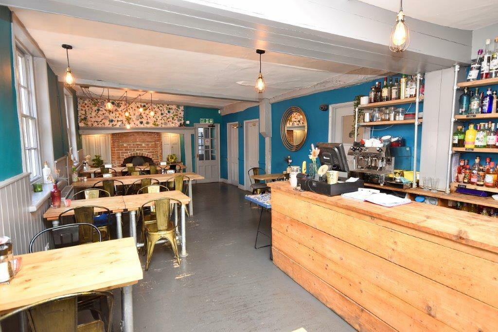 Main image of property: The Roebuck, Hockliffe Street, Leighton Buzzard, Bedfordshire, LU7