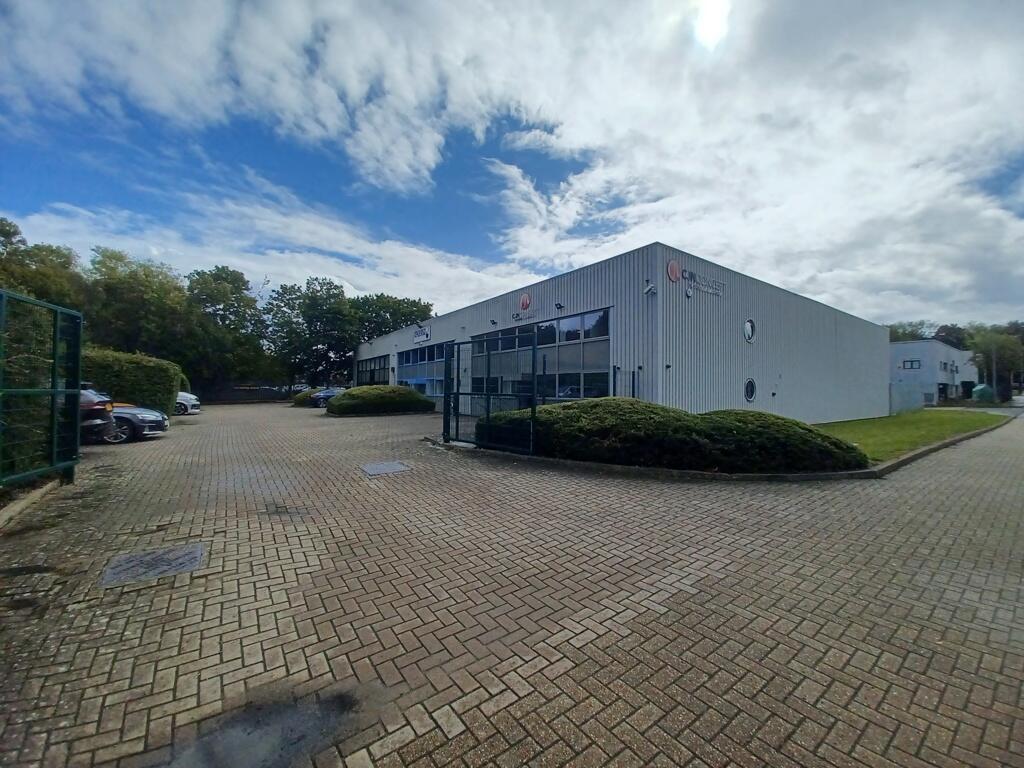 Main image of property: 11 Clarke Road, Mount Farm, Bletchley, Milton Keynes, Buckinghamshire, MK1