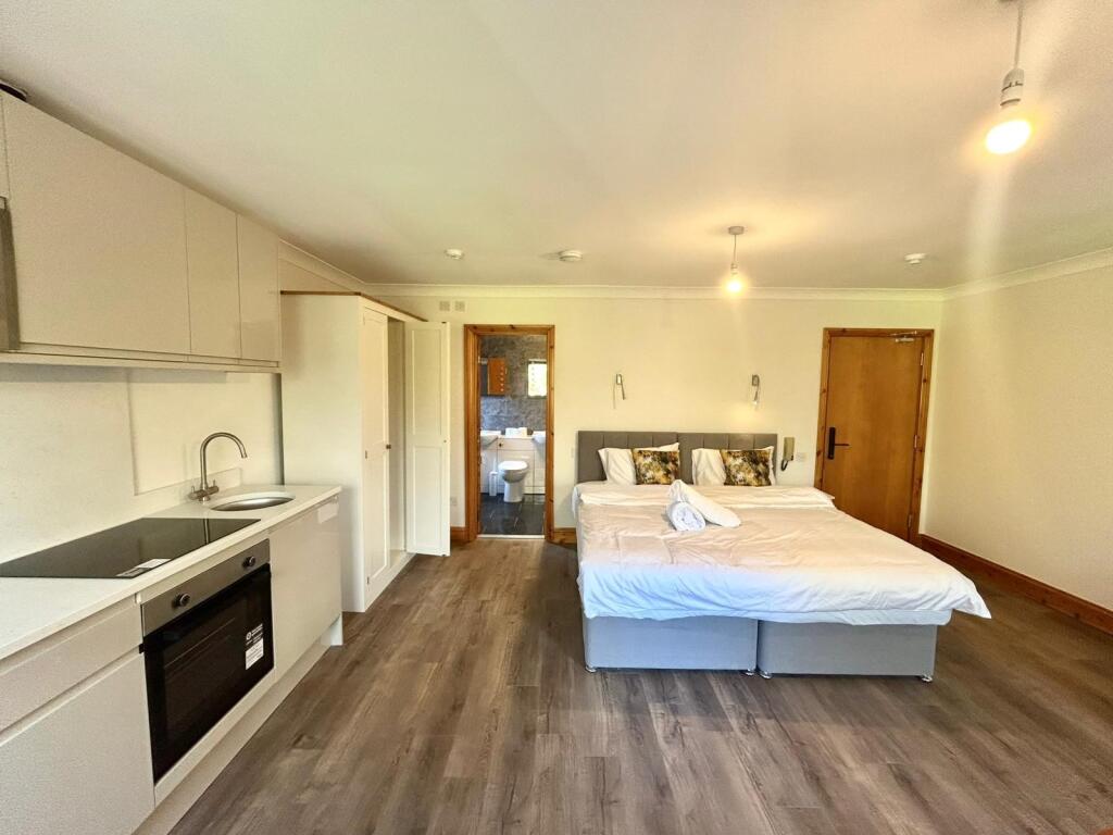 Main image of property: Krypton Close,MK5 7AU