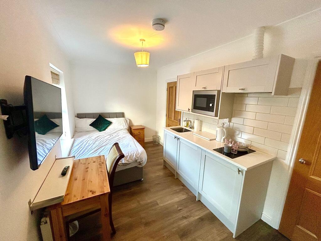 Main image of property: Bernadines, MK18