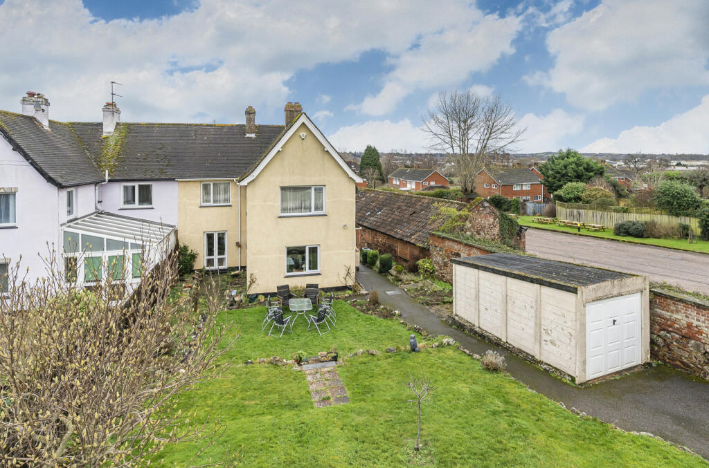 3 bedroom semidetached house for sale in Cowick Lane, Exeter, Devon, EX2