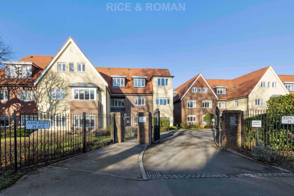 2 bedroom retirement property for sale in Ashcroft Place, Leatherhead, KT22