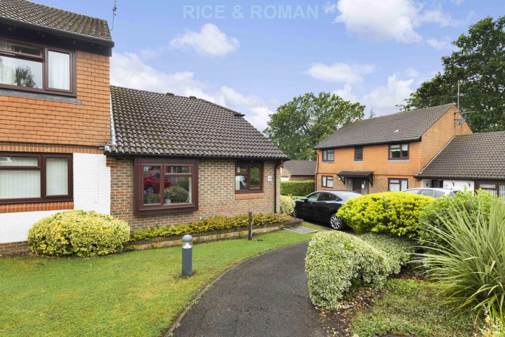 2 bedroom retirement property for sale in Broadmead, Ashtead, KT21