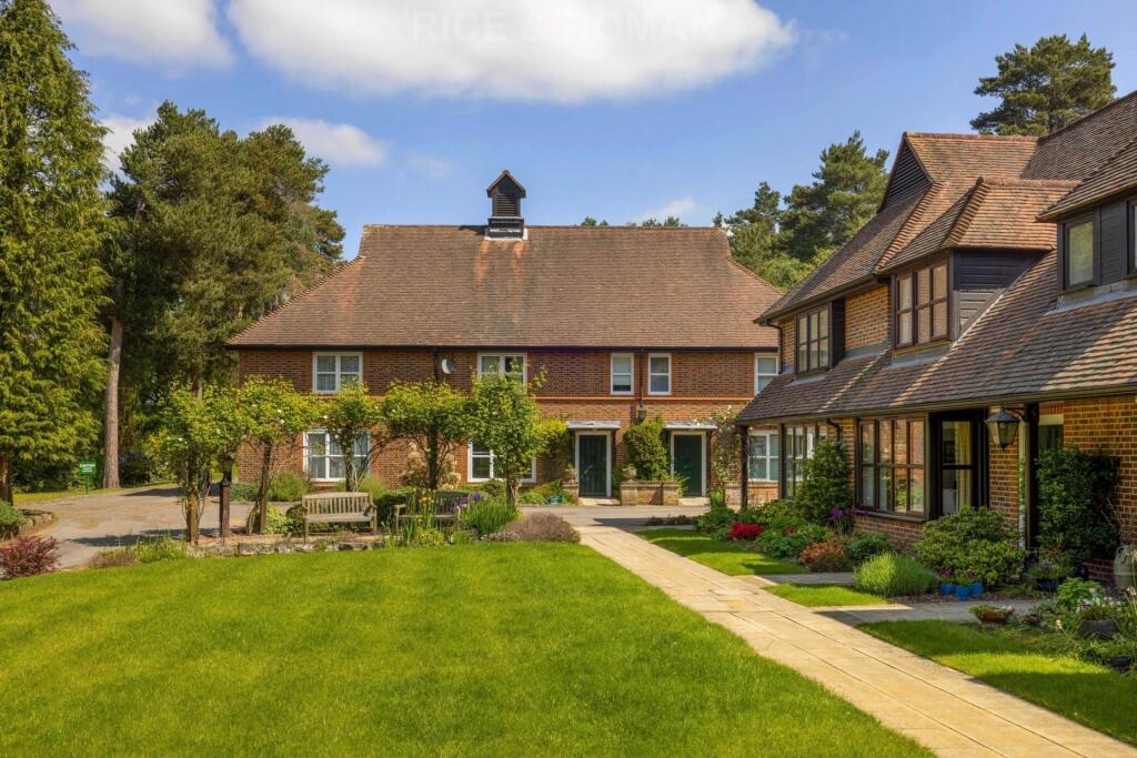 Main image of property: Mytchett Heath, Mytchett