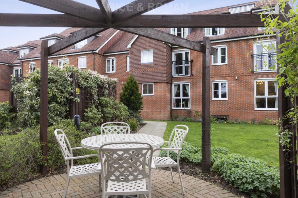 1 bedroom retirement property for sale in Barnes Wallis Court, West Byfleet, KT14