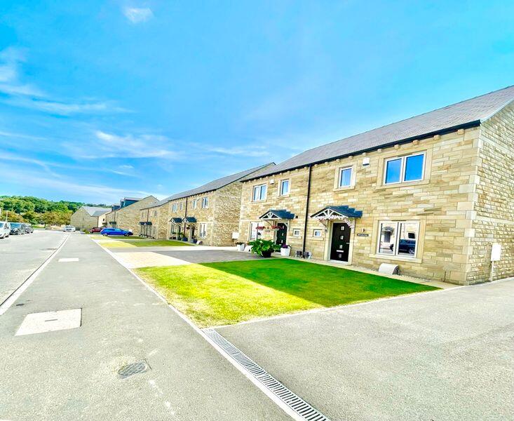Main image of property: 15 Lions Drive, Cleckheaton, West Yorkshire, BD19