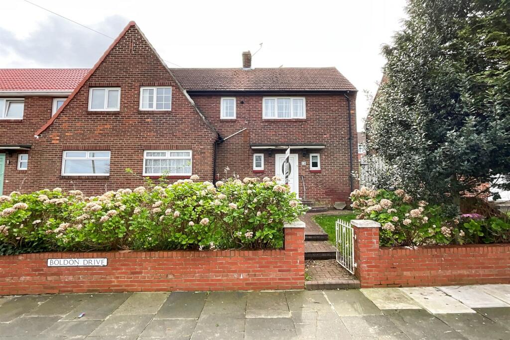 3 bedroom semidetached house for sale in Boldon Drive, West Boldon, NE36
