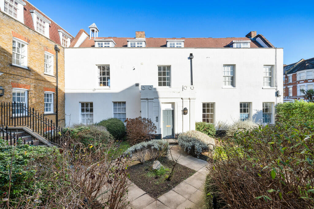 1 bedroom flat for sale in Stapleton Hall Road N4 3QQ , N4