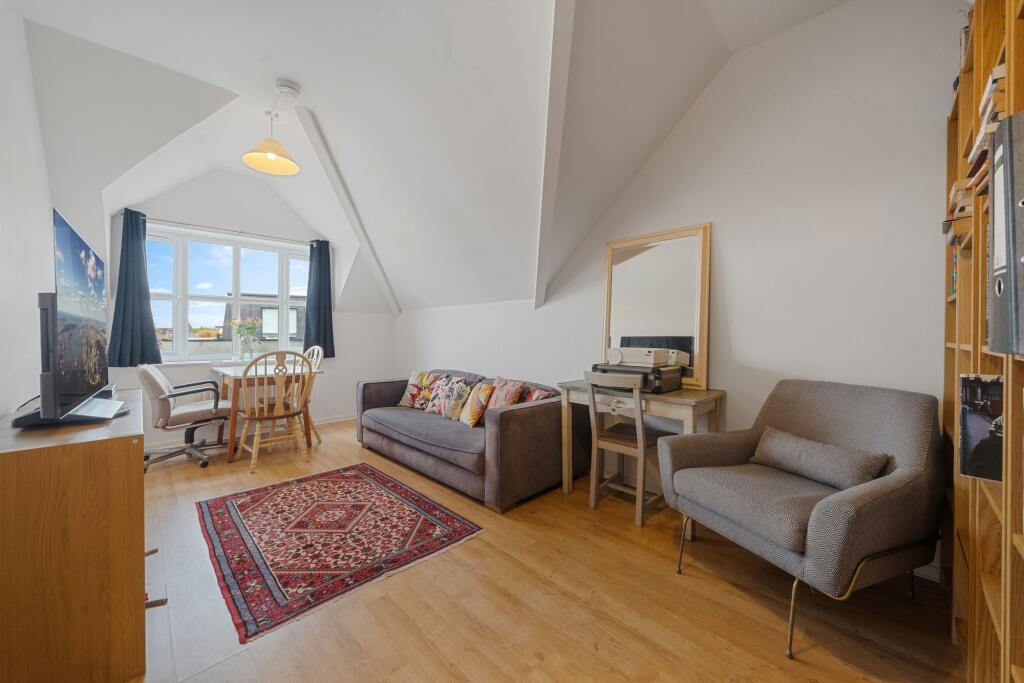 Main image of property: Park Road, Coulsden Court, N8