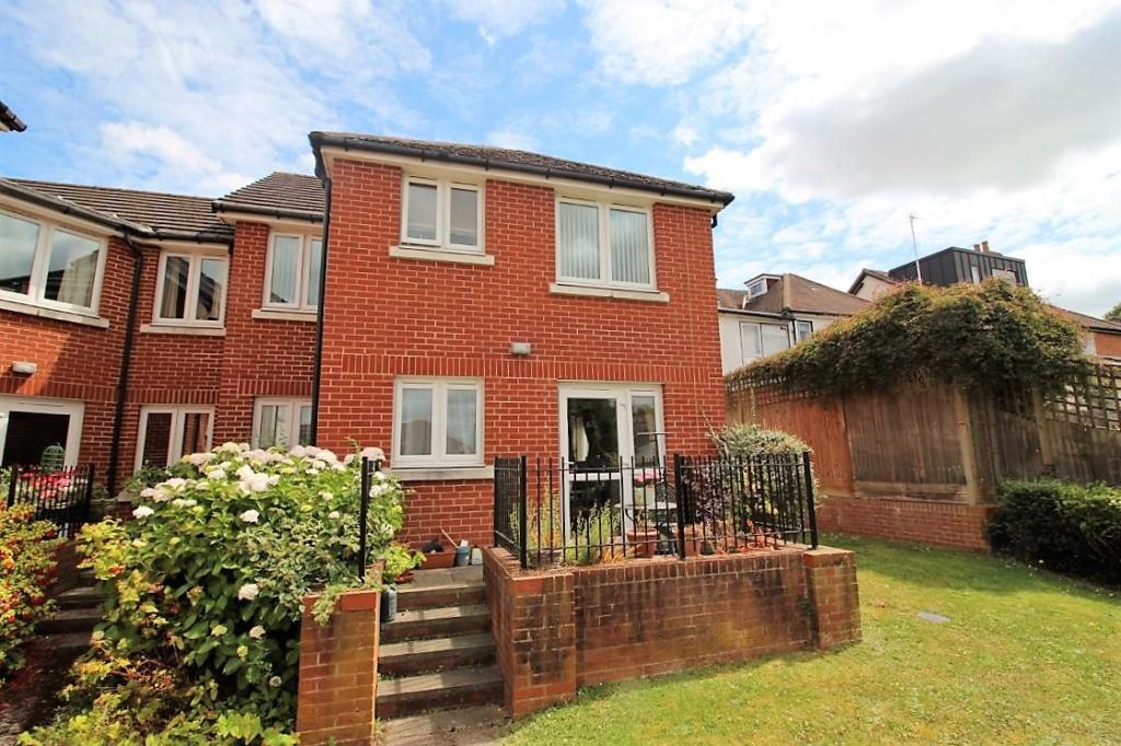 1 bedroom retirement property for sale in Sheppard Court, Tilehurst