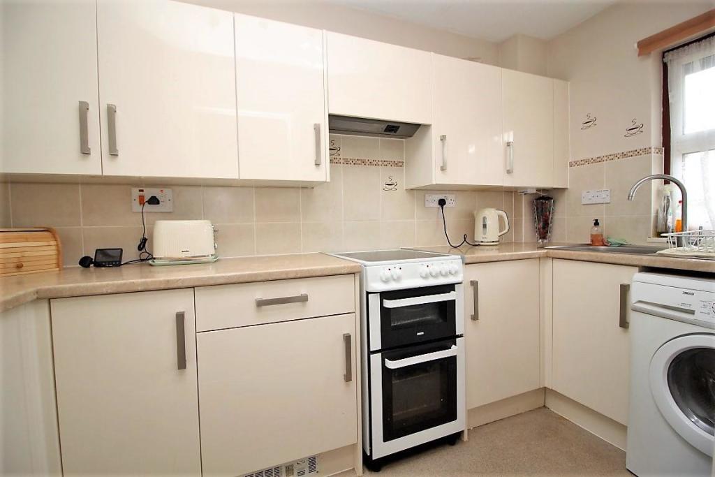 1 bedroom retirement property for sale in Gordon Palmer Court, Reading ...