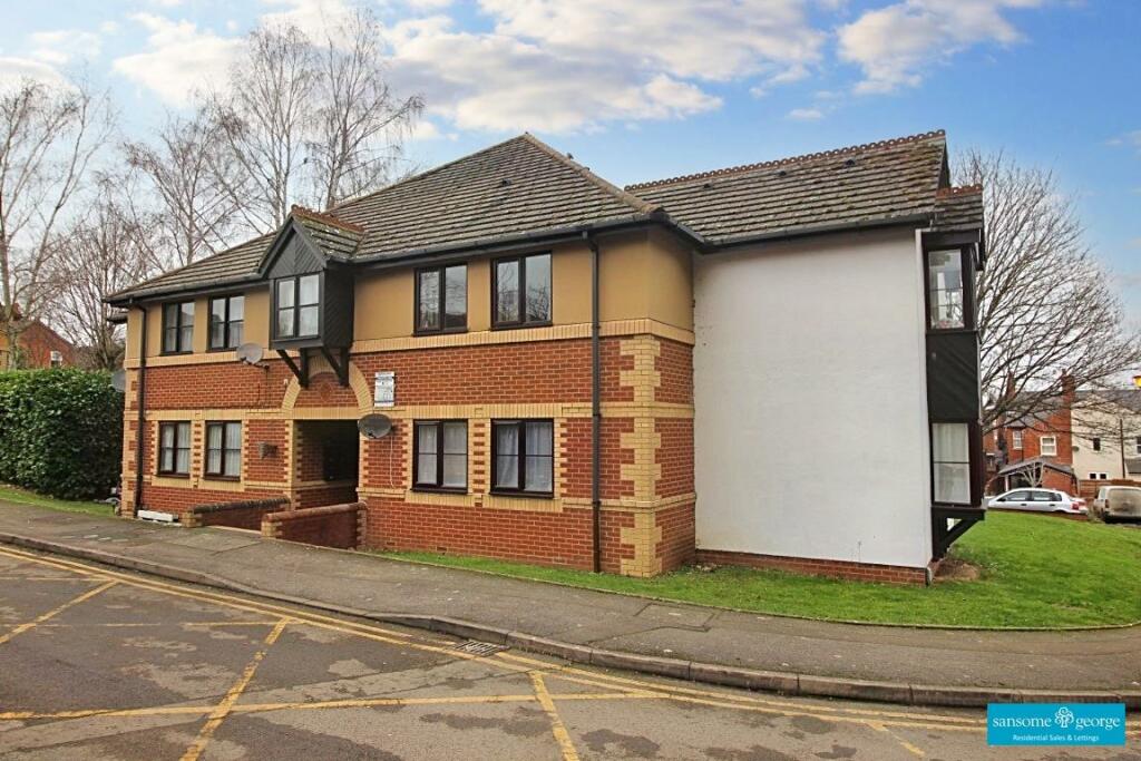 2 bedroom flat for sale in Walkers Place, Reading, RG30