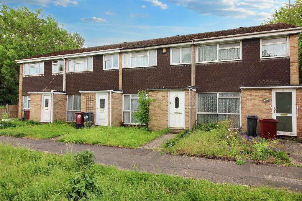 Main image of property: Barnwood Close, Reading, Berkshire