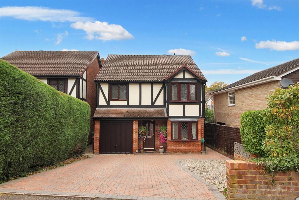 Main image of property: Westwood Glen, Tilehurst, Reading