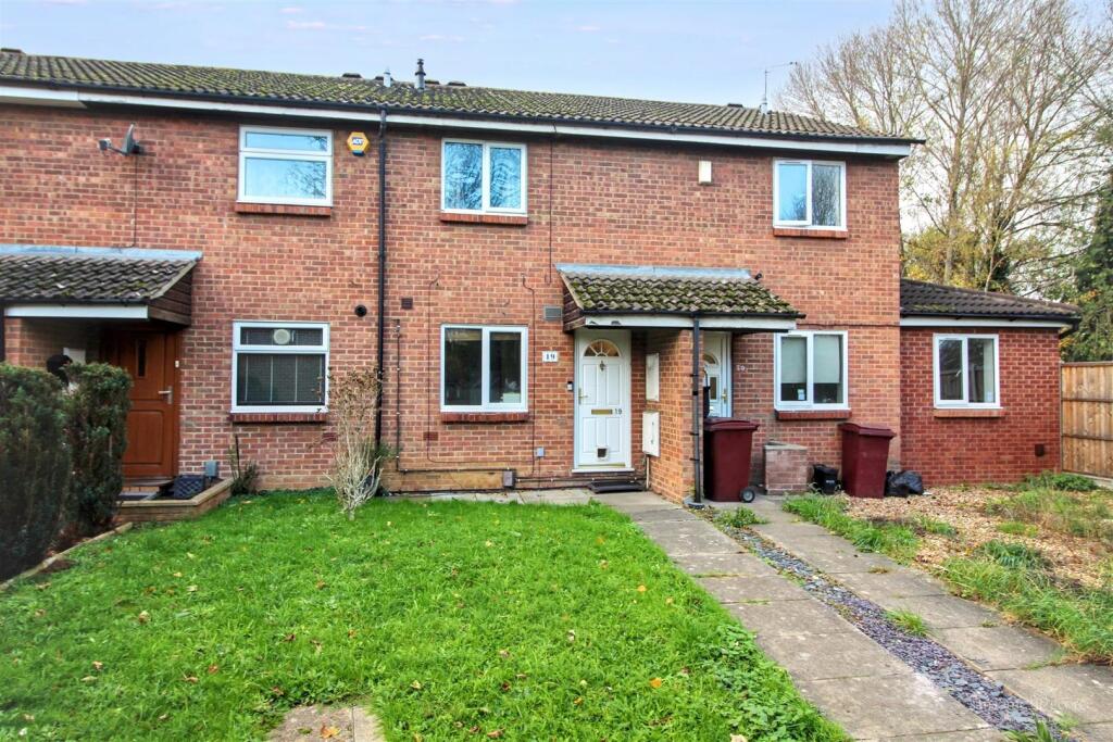 Main image of property: Thornton Mews, Reading