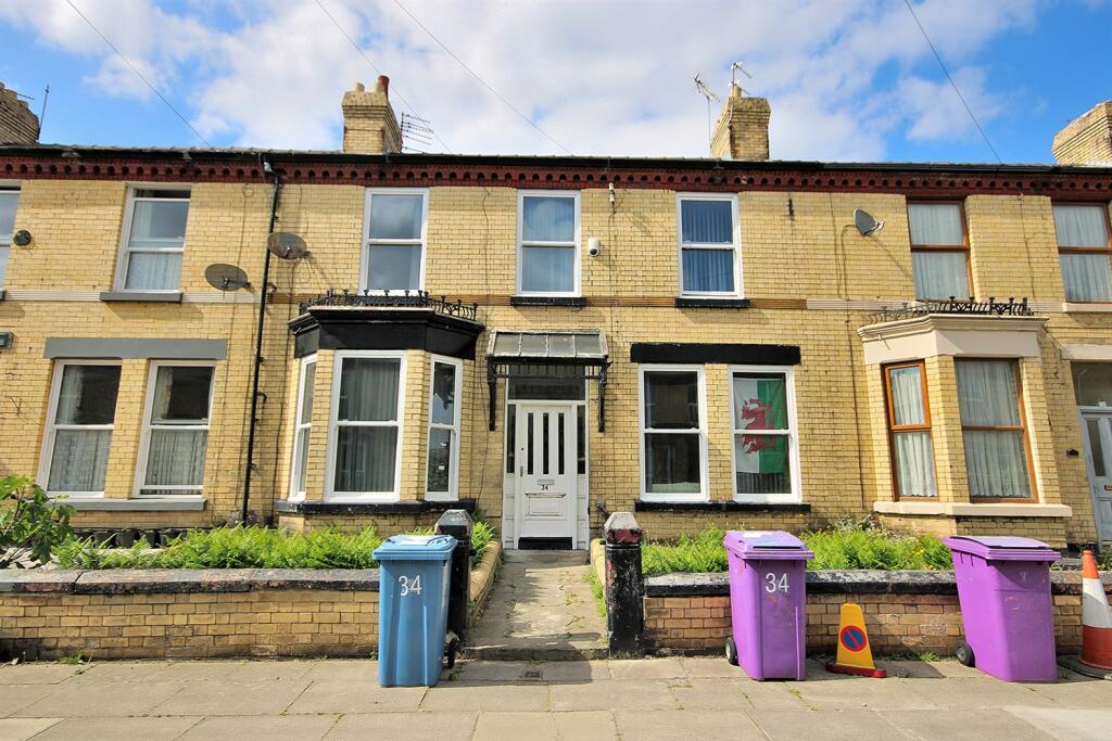 6 bedroom terraced house for sale in Hawarden Avenue, Liverpool, L17