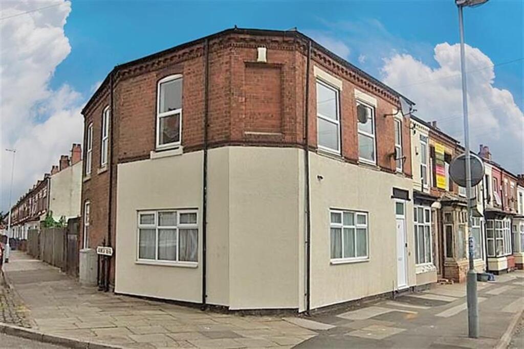 Main image of property: Rooms at Dogpool Lane, Birmingham