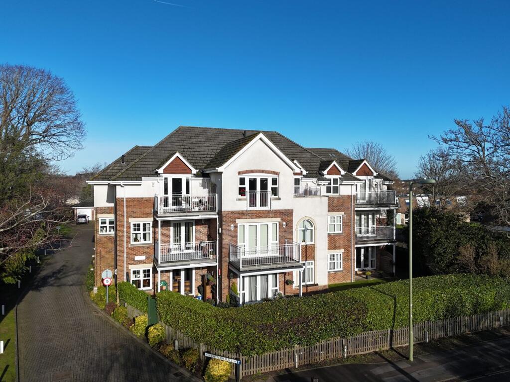Main image of property: Cavendish Place, Lymington, SO41