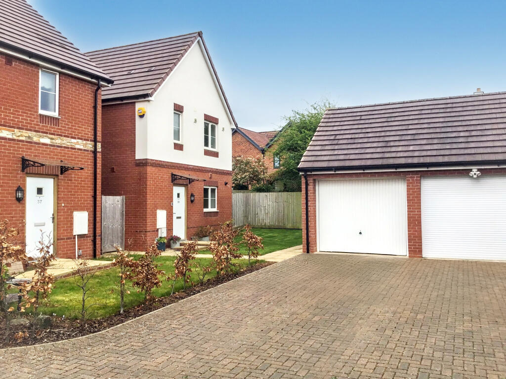 Main image of property: Ceres Road, Swindon, SN26