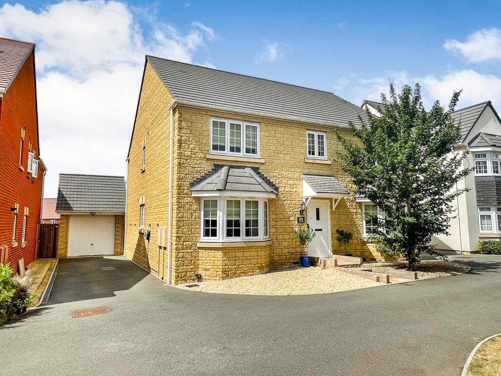 Main image of property: Cozens Grove, Shrivenham, Swindon, SN6
