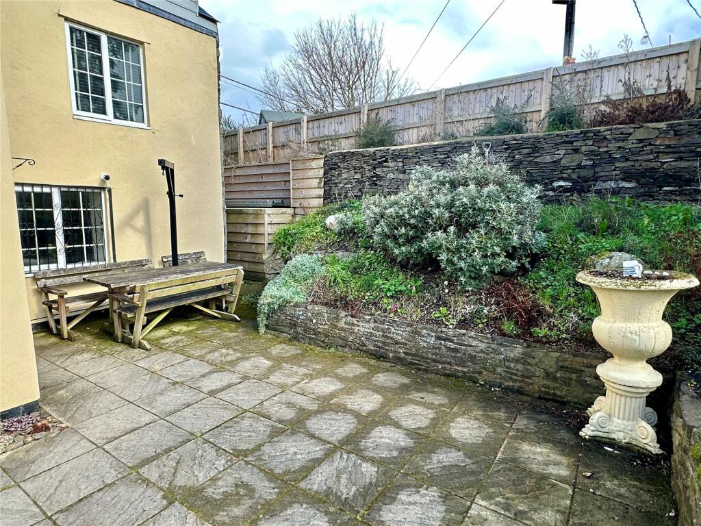 4 bedroom detached house for sale in Churchstoke, Montgomery, Powys, SY15