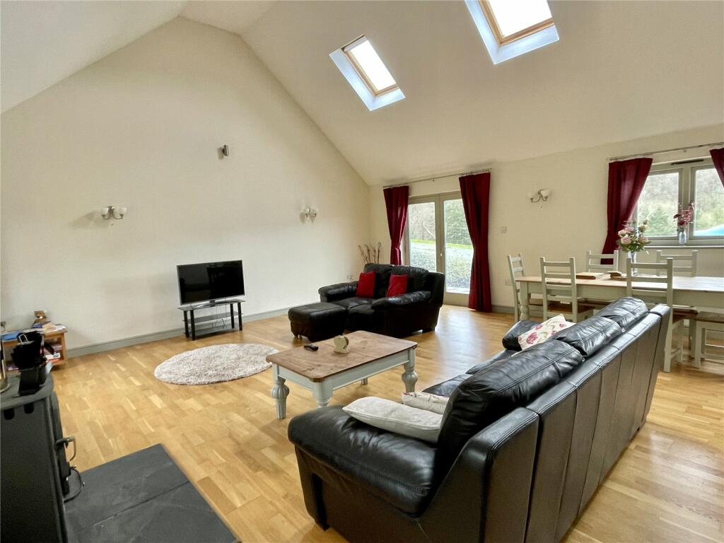 2 bedroom detached house for sale in Forden, Welshpool, Powys, SY21