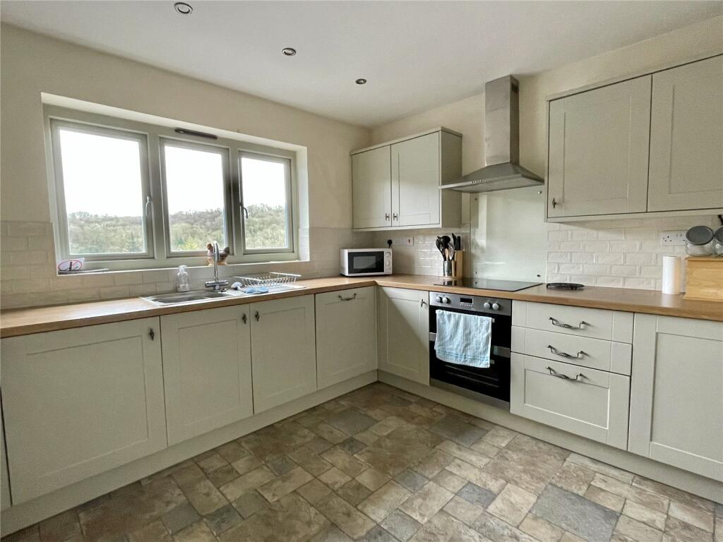 2 bedroom detached house for sale in Forden, Welshpool, Powys, SY21